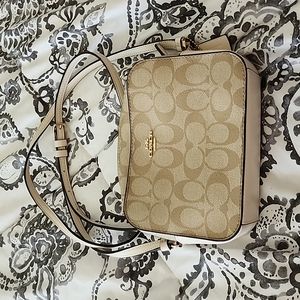 Gently used coach purse